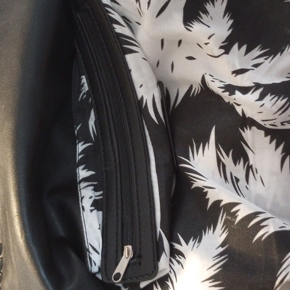 Steve Madden leather Purse - Picture 9 of 14